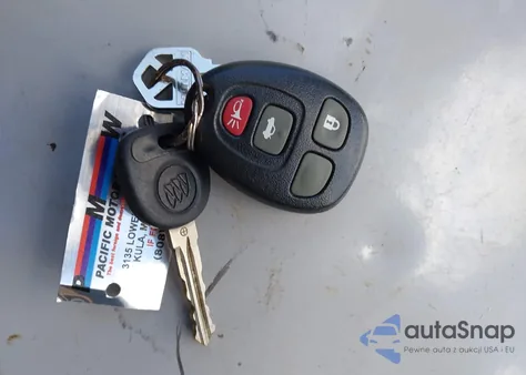 2008 Buick Lucerne Cxl из США, поврежденный, VIN 1G4HD57268U153879